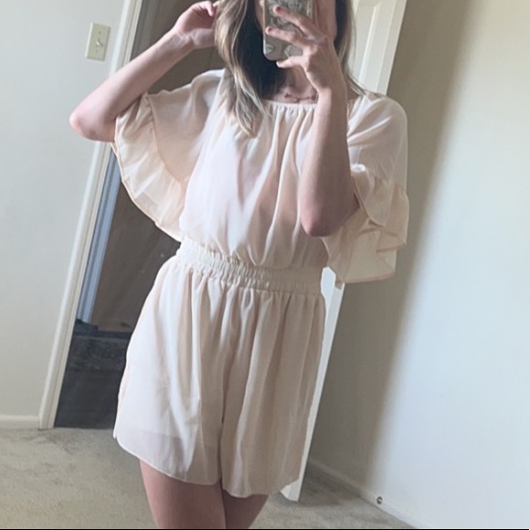 One piece - Picture 2 of 2